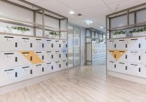 办公寄存柜使用哪种智能电子锁好？